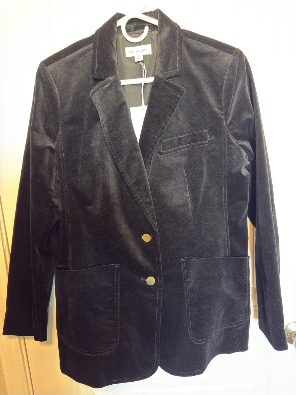 Free Assembly Black Velvet Blazer Women’s Medium NWT Classic Jacket
